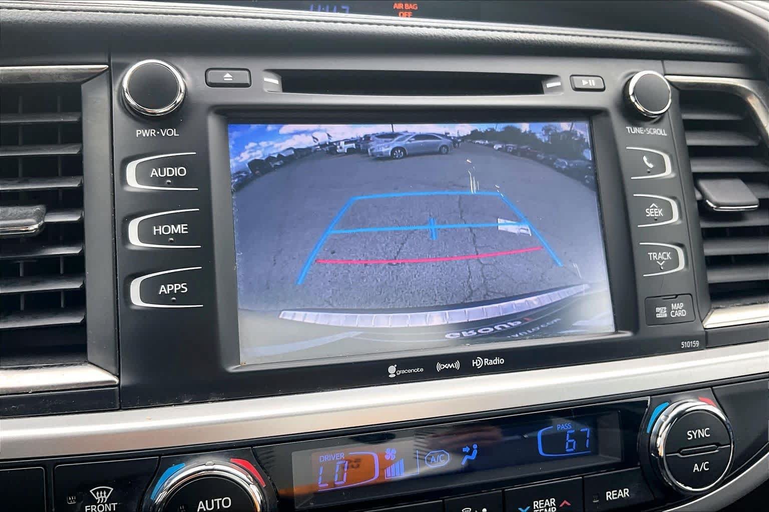 Used 2016 Toyota Highlander XLE FWD image 26