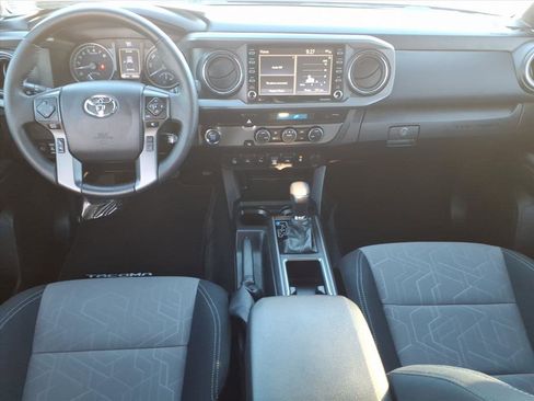 Certified 2023 Toyota Tacoma TRD Off-Road w/ Technology Package image 11