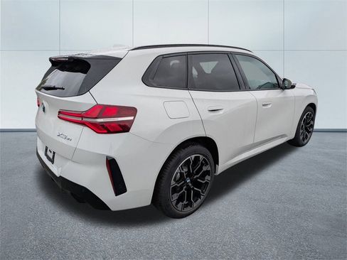 New 2026 BMW X3 xDrive30 w/ M Sport Package image 3