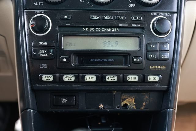 Used 2005 Lexus IS 300 RWD image 35
