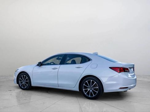 Used 2016 Acura TLX V6 image 4