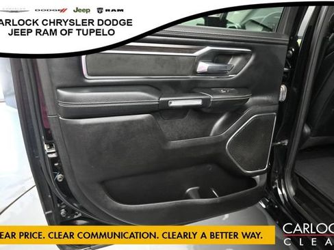 Used 2025 RAM 1500 Laramie AWD/4WD image 27