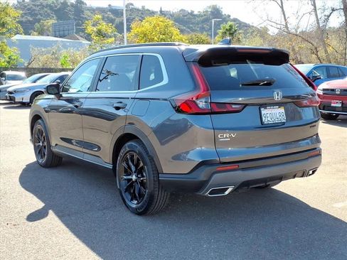 Used 2023 Honda CR-V Sport image 7