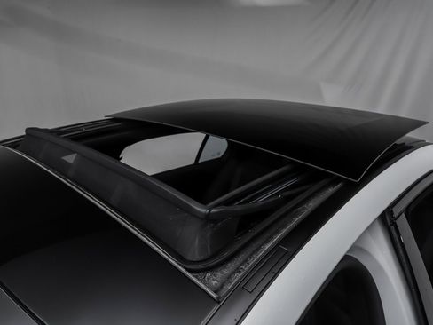 New 2025 Mercedes-Benz C 300 4MATIC Sedan image 5