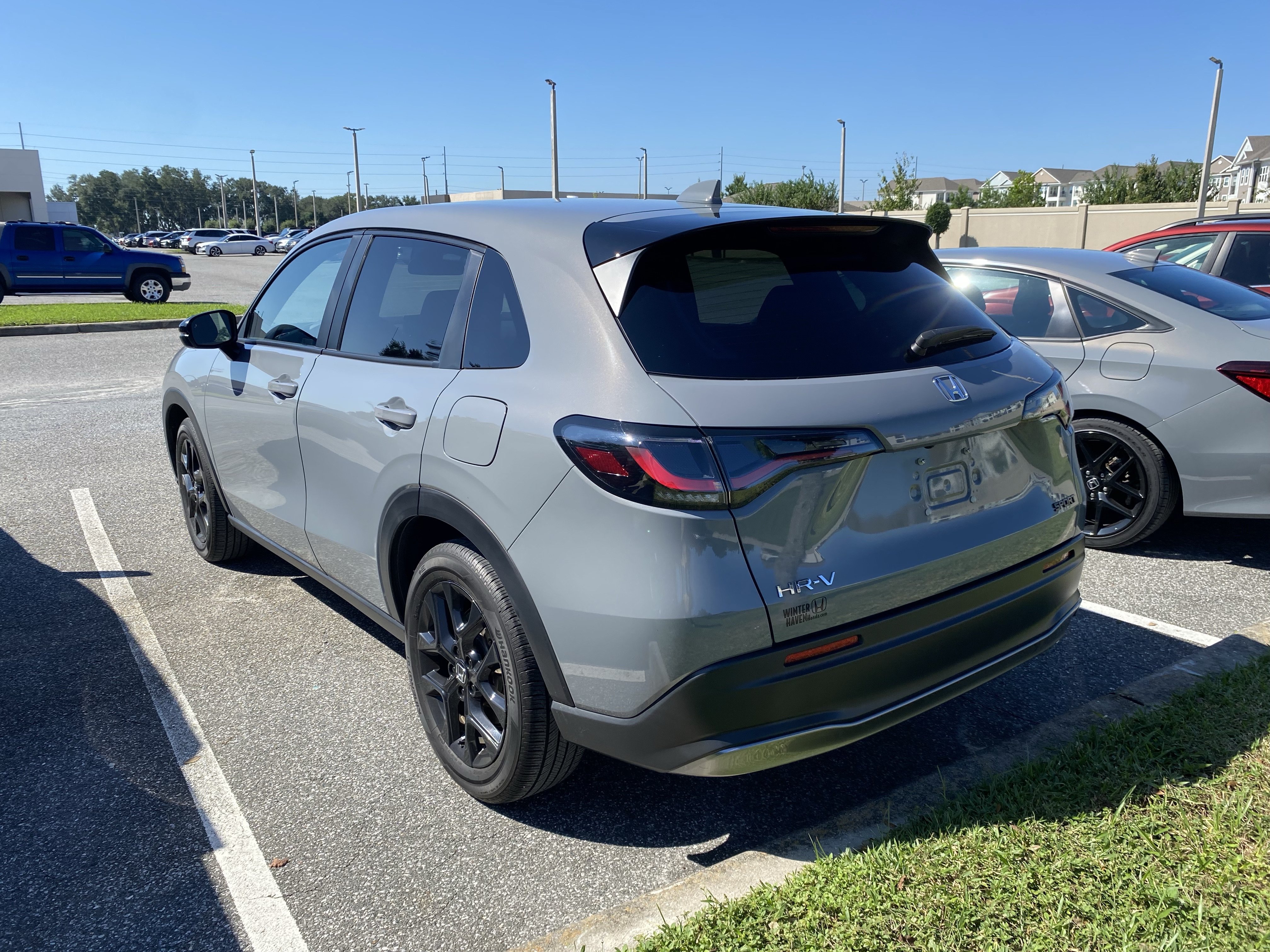 Used 2025 Honda HR-V Sport image 10