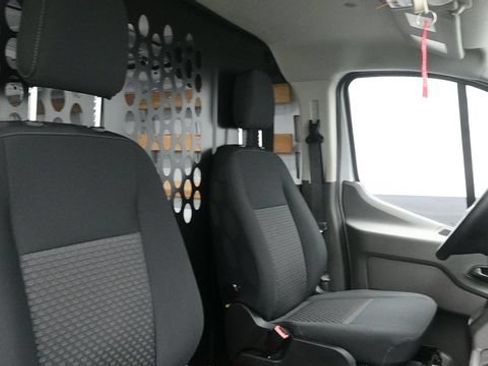 Used 2025 Ford Transit 250 Low Roof w/ Exterior Upgrade Package RWD image 10