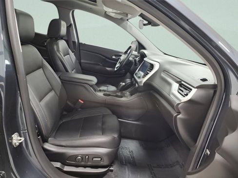 Used 2019 GMC Acadia SLT w/ LPO, Floor Liner Package image 17