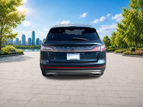 Used 2023 Lincoln Nautilus Reserve AWD/4WD image 5