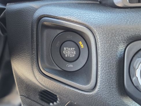 New 2026 Jeep Gladiator Sport image 13