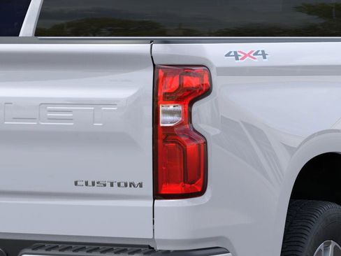 New 2026 Chevrolet Silverado 1500 Custom AWD/4WD image 35