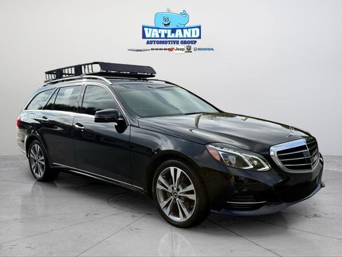 Used 2015 Mercedes-Benz E 350 4MATIC Wagon w/ Premium 1 Package image 42