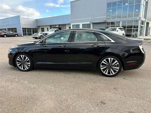 Used 2018 Lincoln MKZ Reserve w/ Climate Package image 3