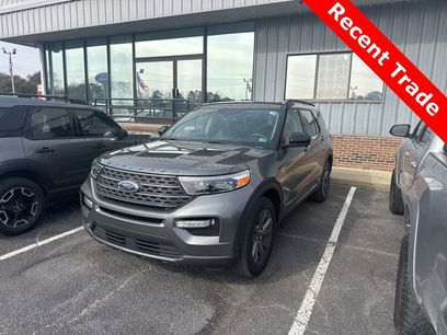 Certified 2023 Ford Explorer XLT w/ Equipment Group 202A