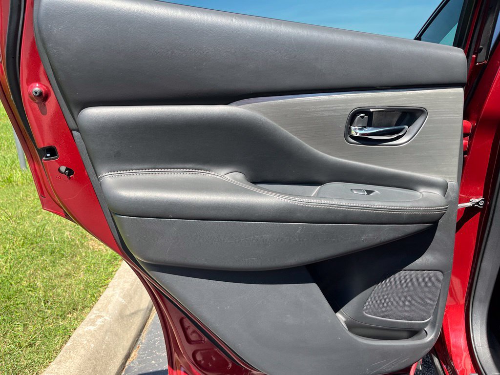 Used 2018 Nissan Murano SL w/ Moonroof Package FWD image 29