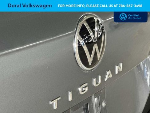 Used 2023 Volkswagen Tiguan SE FWD image 10