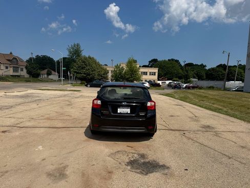 Used 2014 Subaru Impreza 2.0i Premium w/ All-Weather Package w/CVT AWD/4WD image 6