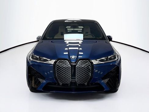 Used 2023 BMW iX xDrive50 w/ Ultimate Package 2 image 2