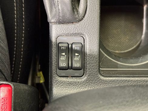 Used 2013 Subaru Impreza 2.0i Sport Premium image 26