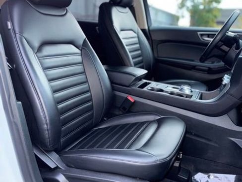 Certified 2023 Ford Edge SEL image 24