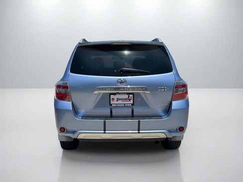 Used 2010 Toyota Highlander Limited AWD/4WD image 6