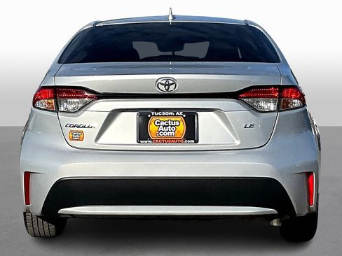 Used 2020 Toyota Corolla LE image 4