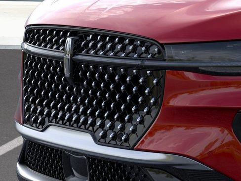 New 2026 Lincoln Nautilus Premier AWD/4WD image 17