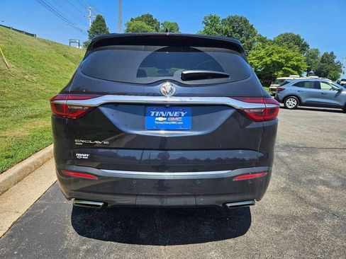 Used 2020 Buick Enclave Essence AWD/4WD image 6