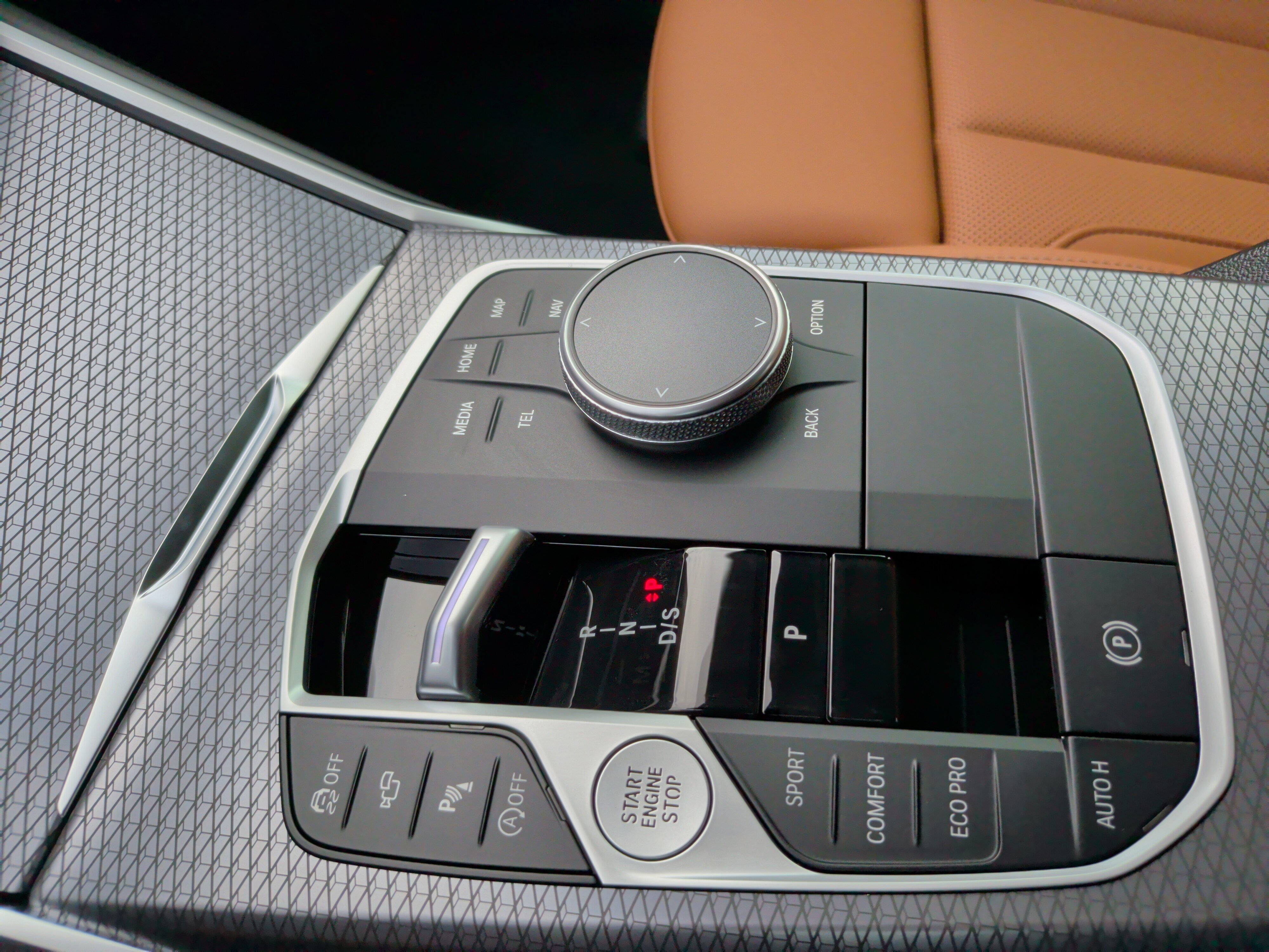 Used 2026 BMW 330i Sedan w/ Premium Package RWD image 19
