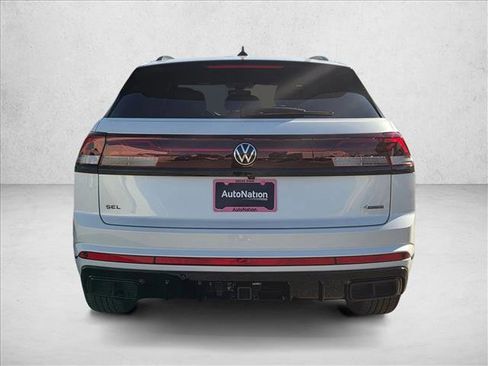 New 2026 Volkswagen Atlas Cross Sport SEL R-Line image 8