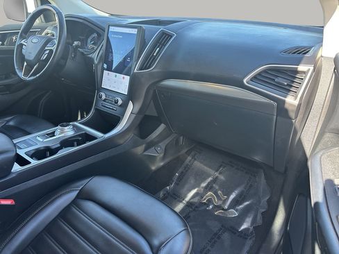Certified 2022 Ford Edge SEL image 6