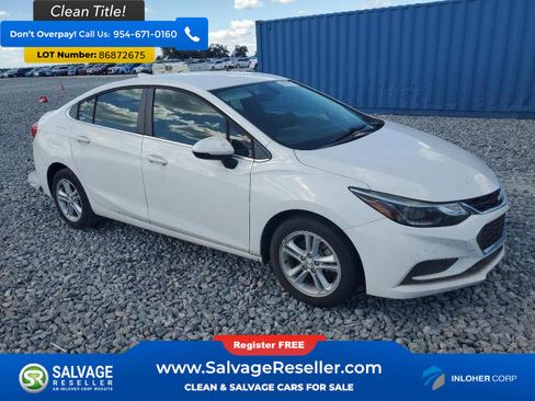 Used 2017 Chevrolet Cruze LT FWD image 5