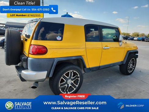 Used 2007 Toyota FJ Cruiser 2WD image 4