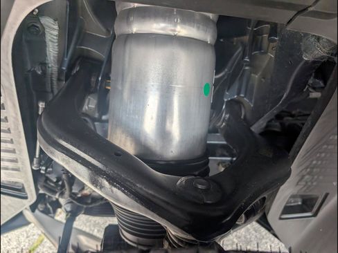 Used 2026 GMC Hummer EV SUV AWD/4WD image 23