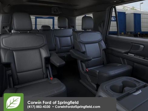 New 2026 Ford Expedition Platinum image 12