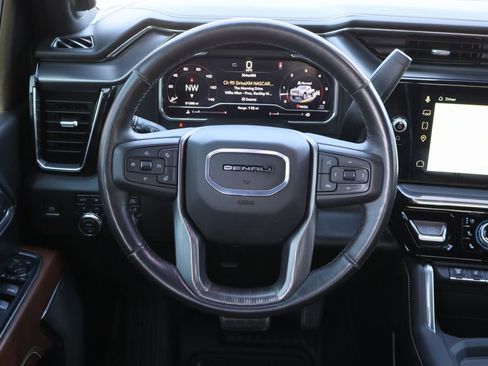 Certified 2025 GMC Sierra 2500 Denali Ultimate w/ Max Trailering Package image 13