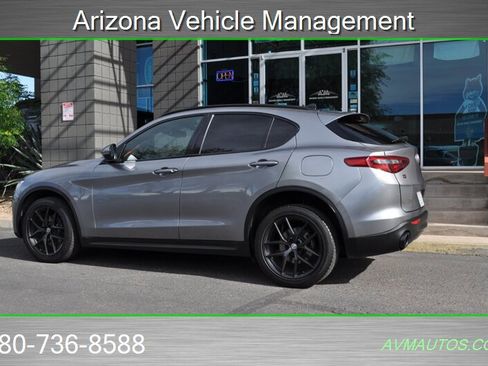 Used 2018 Alfa Romeo Stelvio Ti Sport image 12