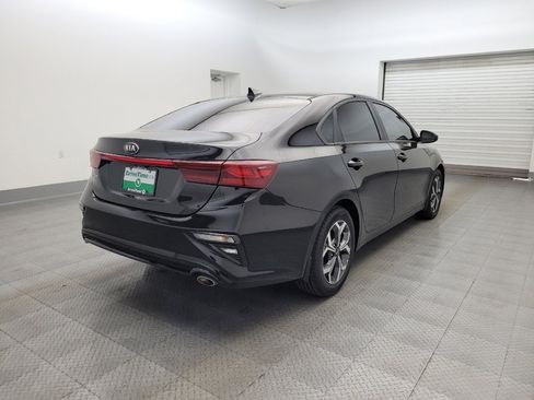 Used 2020 Kia Forte LXS image 9