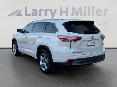 Used 2015 Toyota Highlander Limited image 3