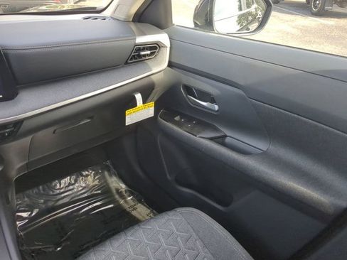 Certified 2026 Nissan Kicks SV FWD image 17