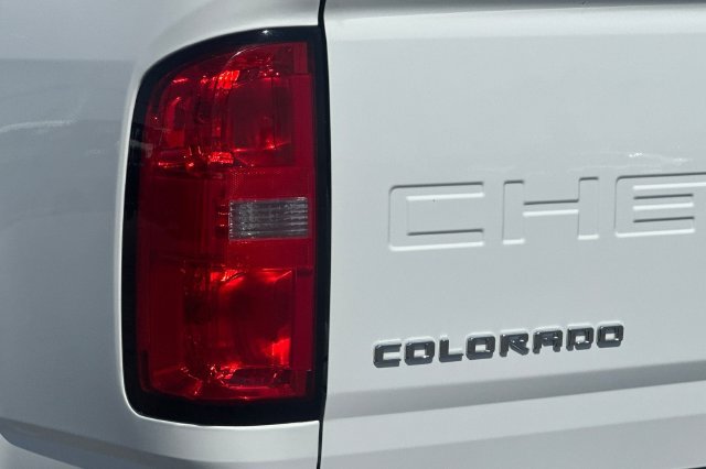 Used 2021 Chevrolet Colorado W/T w/ WT Convenience Package RWD image 23