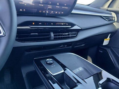 New 2026 Buick Enclave Sport Touring w/ Power Package FWD image 15