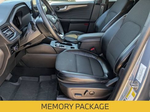 Used 2023 Ford Escape SE FWD image 14