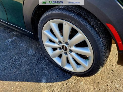 Used 2017 MINI Cooper S image 32