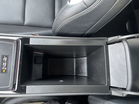 Used 2024 Chevrolet Blazer EV LT image 33