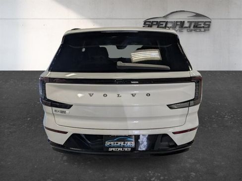 Used 2025 Volvo EX90 Ultra AWD/4WD image 9
