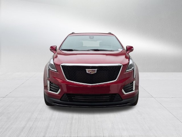 Used 2024 Cadillac XT5 Sportv AWD/4WD image 2