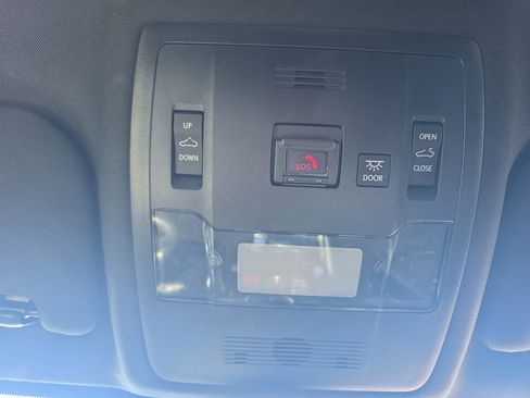 Used 2022 Lexus IS 500 image 41