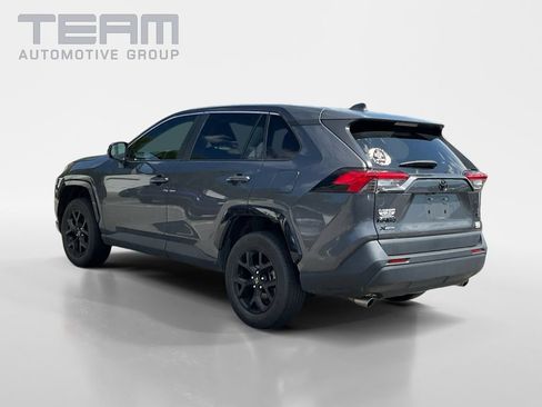 Used 2023 Toyota RAV4 LE FWD image 5