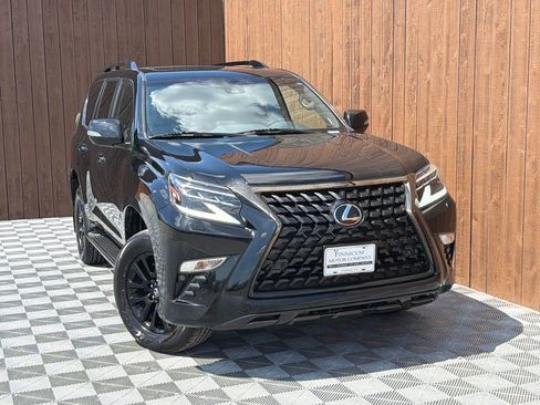 Used 2023 Lexus GX 460 w/ Black Line Special Edition AWD/4WD image 13