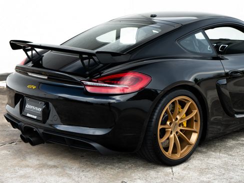 Used 2016 Porsche Cayman GT4 RWD image 15